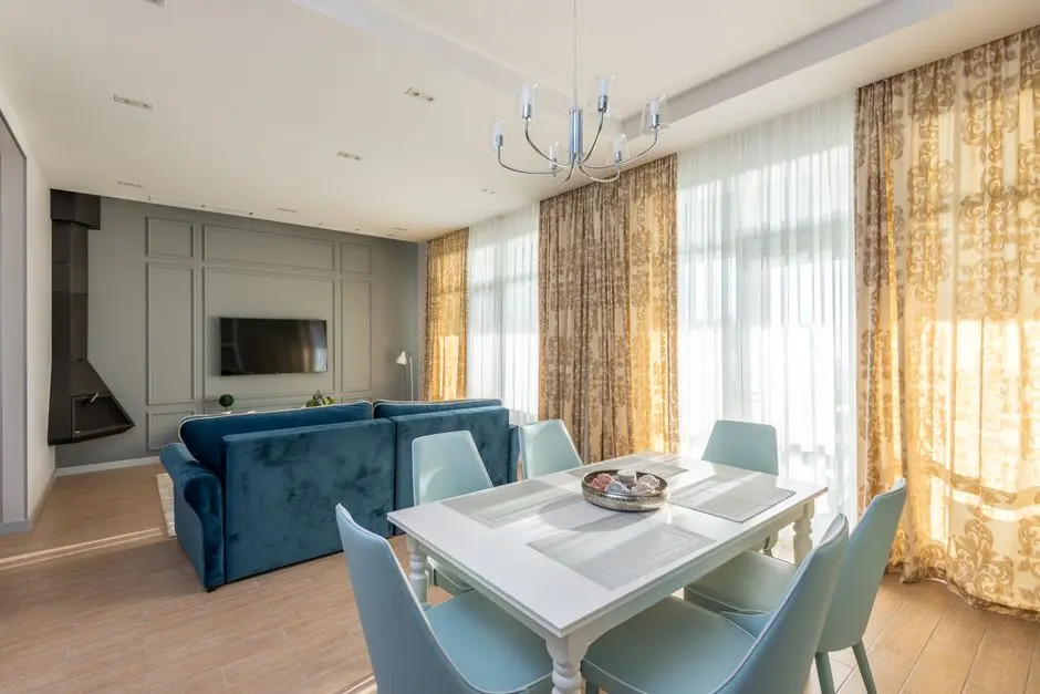HIRANANDANI BELICIA